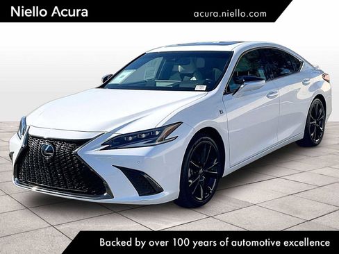 Used 2024 Lexus ES 300h F Sport FWD image 1