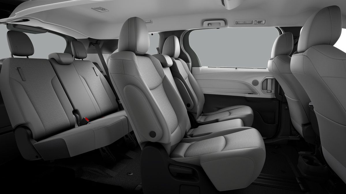 New 2026 Toyota Sienna LE FWD image 51