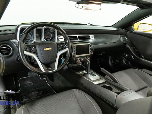 Used 2014 Chevrolet Camaro SS w/ RS Package image 58