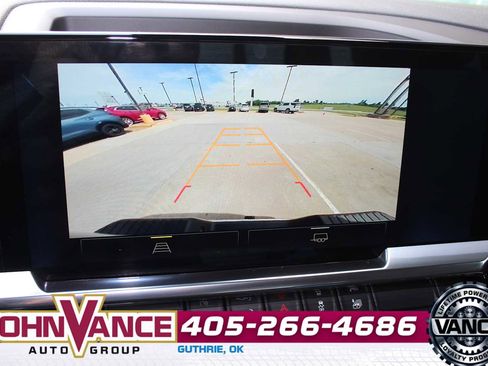 Used 2025 Chevrolet Silverado 2500 LT w/ Convenience Package AWD/4WD image 35