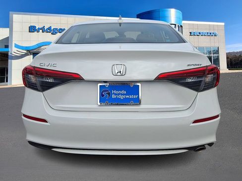 Used 2023 Honda Civic Sport image 5