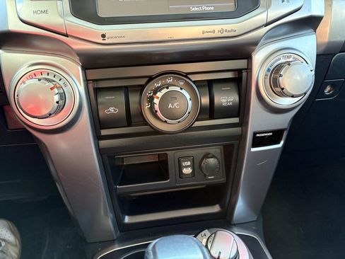 Certified 2019 Toyota 4Runner SR5 image 26