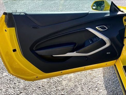 Used 2018 Chevrolet Camaro LT RWD image 20