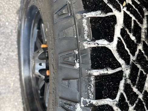 Used 2009 GMC Sierra 1500 W/T image 11