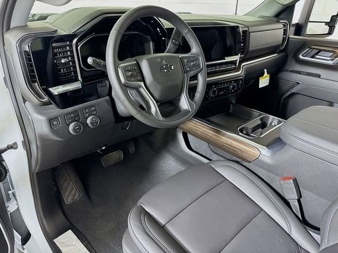 New 2026 Chevrolet Silverado 3500 LT w/ Trail Boss Package AWD/4WD image 5