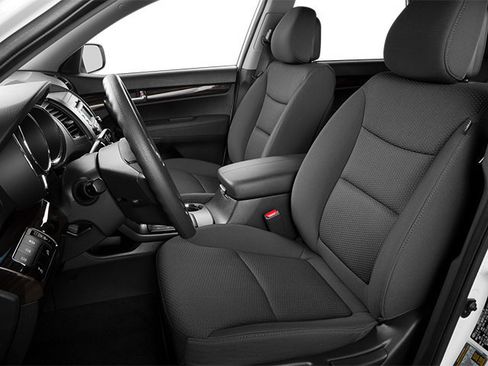 Used 2013 Kia Sorento EX w/ EX V6 Premium Pkg AWD/4WD image 11