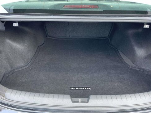 Used 2015 Hyundai Sonata Limited FWD image 10