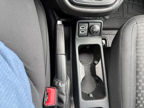 Used 2019 Ford Transit Connect XLT FWD image 5