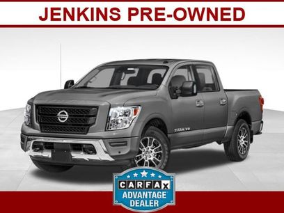 Used 2021 Nissan Titan SV w/ SV Convenience Package