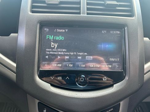 Used 2016 Chevrolet Sonic LT FWD image 22