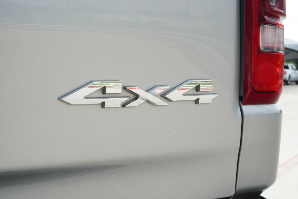 Used 2024 RAM 1500 Limited AWD/4WD image 10