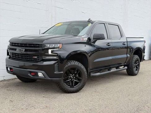 Used 2021 Chevrolet Silverado 1500 LT Trail Boss w/ Convenience Package II image 1