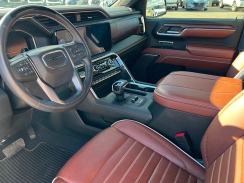 Used 2023 GMC Sierra 1500 Denali Ultimate image 15