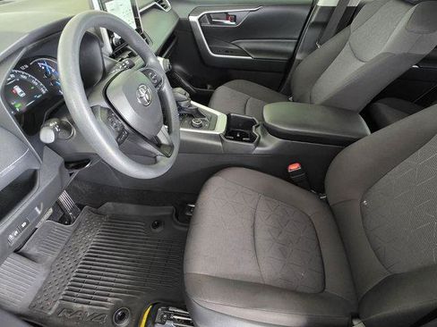 Certified 2025 Toyota RAV4 XLE AWD/4WD image 6