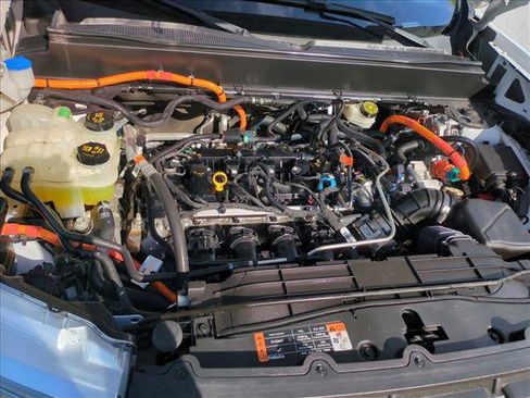 Used 2022 Ford Maverick Lariat w/ Lariat Luxury Package image 22