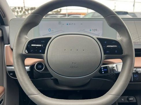 Certified 2024 Hyundai Ioniq 5 Limited AWD/4WD image 29