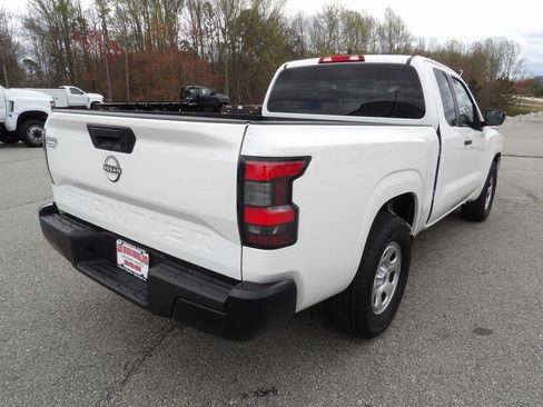 Used 2022 Nissan Frontier S image 7