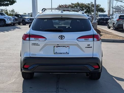 Certified 2024 Toyota Corolla Cross AWD Hybrid image 7