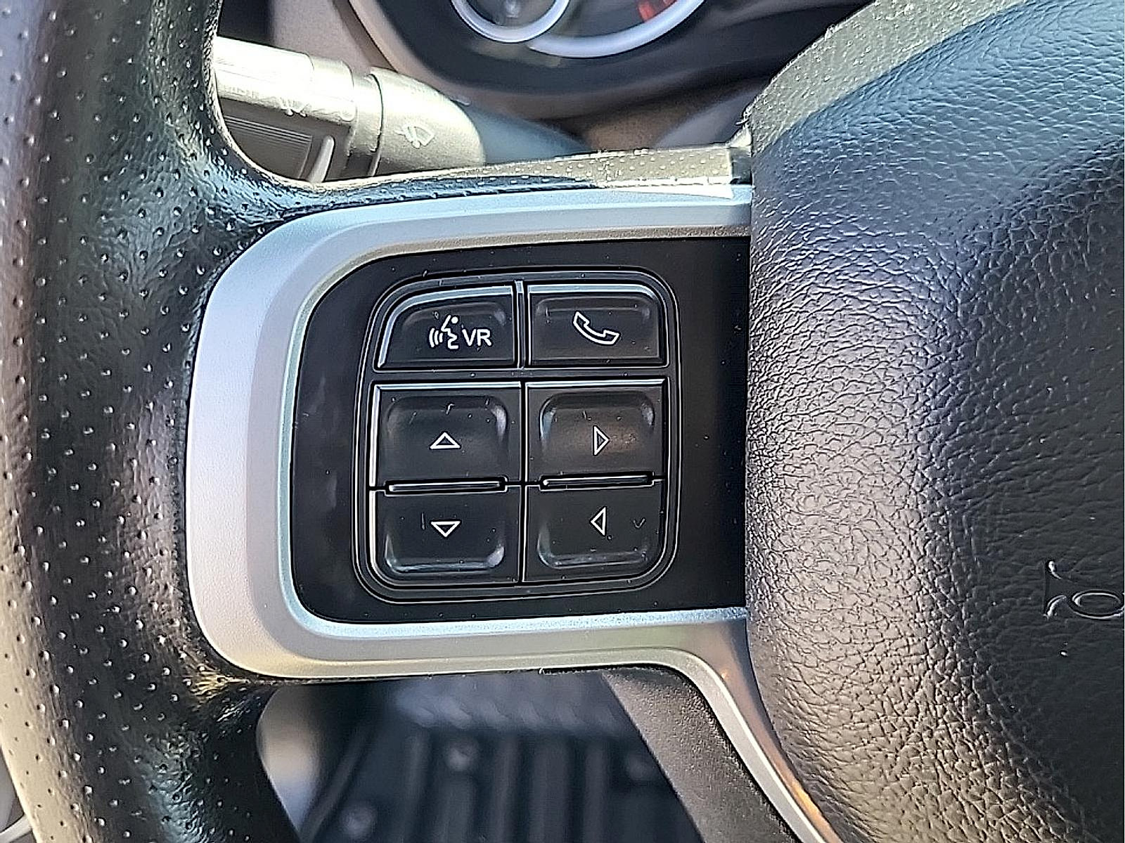 Used 2022 RAM 2500 Big Horn AWD/4WD image 18