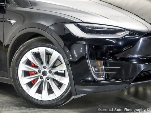 Used 2018 Tesla Model X P100D image 4