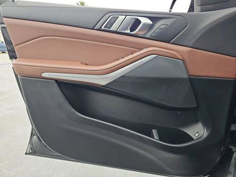 Used 2023 BMW X5 xDrive45e w/ Climate Comfort Package image 27