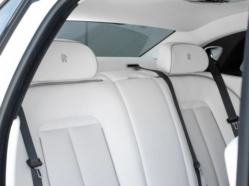 Used 2021 Rolls-Royce Ghost AWD/4WD image 33