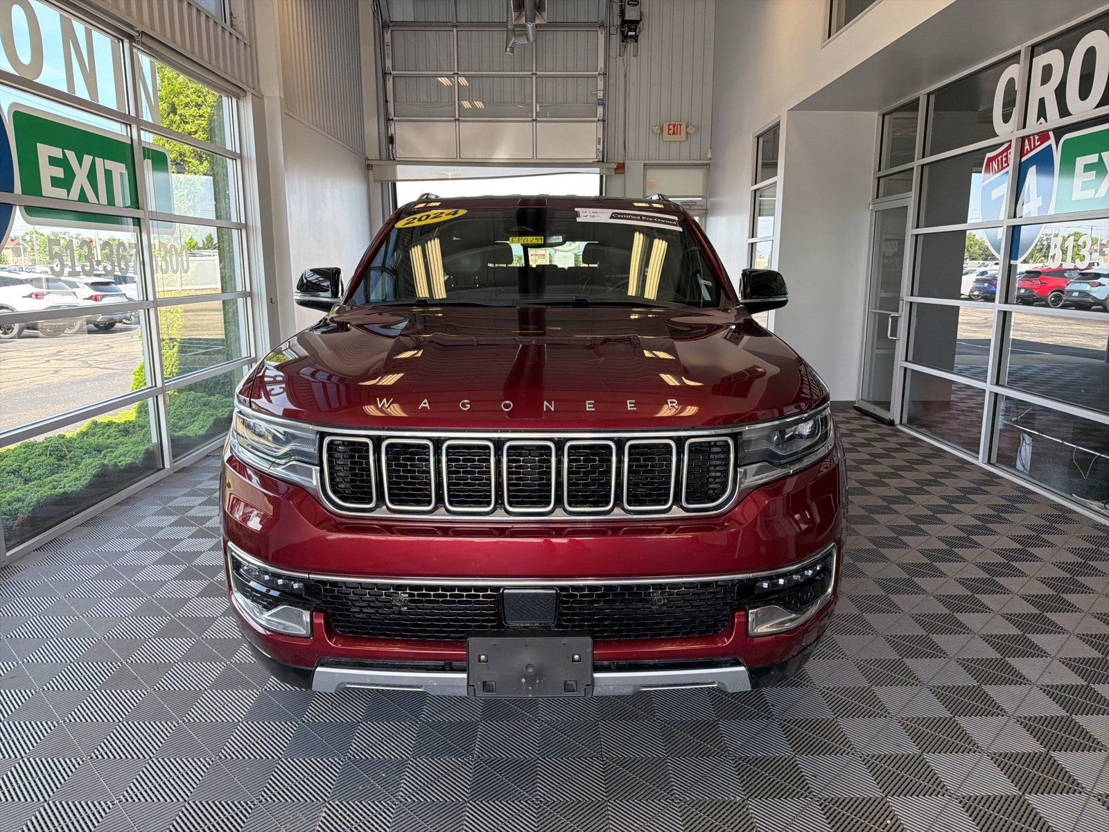 Used 2024 Jeep Wagoneer Series II AWD/4WD image 2