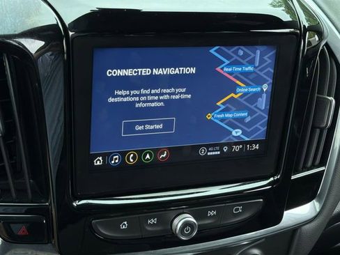 Used 2023 Chevrolet Traverse RS FWD image 24