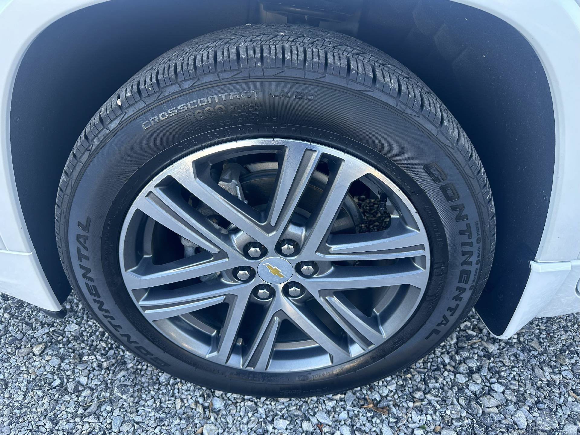 Used 2022 Chevrolet Traverse High Country w/ LPO, Floor Liner Package AWD/4WD image 12