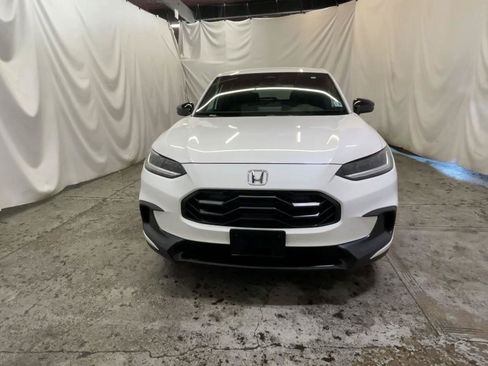 Used 2024 Honda HR-V Sport image 13