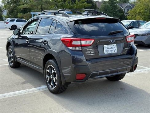 Used 2018 Subaru Crosstrek 2.0i Premium w/ Eyesight System image 6