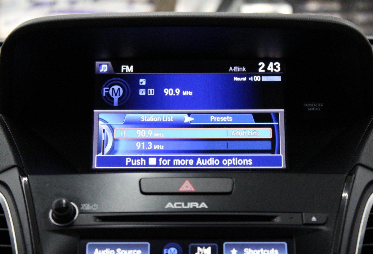 Used 2016 Acura RDX w/ Technology Package AWD/4WD image 26