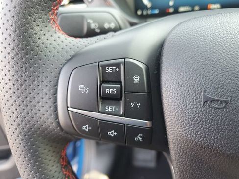 Used 2023 Ford Escape ST-Line Elite AWD/4WD image 11