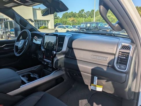 New 2026 RAM 1500 Big Horn AWD/4WD image 37