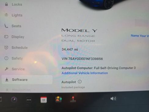 Used 2022 Tesla Model Y Long Range AWD/4WD image 28
