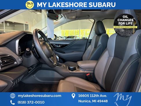 Certified 2025 Subaru Outback Onyx Edition AWD/4WD image 13