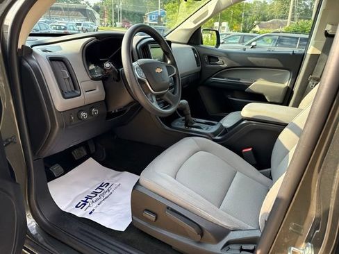 Used 2018 Chevrolet Colorado W/T w/ WT Convenience Package AWD/4WD image 6