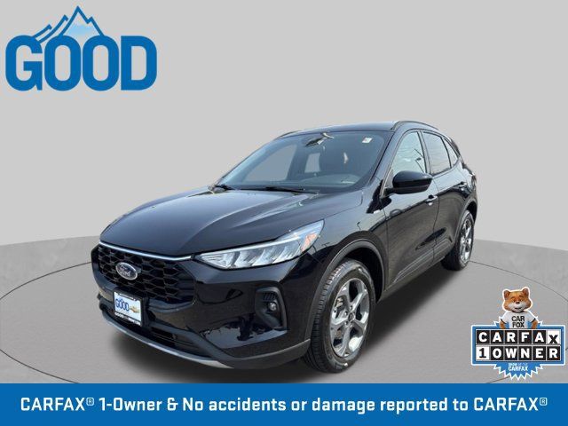 Used 2025 Ford Escape ST-Line Select AWD/4WD image 1