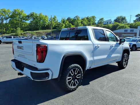 New 2026 GMC Sierra 1500 AT4 w/ AT4 Premium Package AWD/4WD image 7