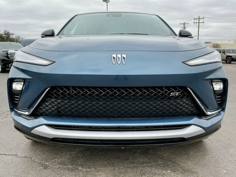 Used 2024 Buick Envista Sport Touring w/ Convenience I Package image 9