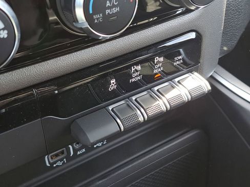 New 2026 RAM 1500 Express image 10