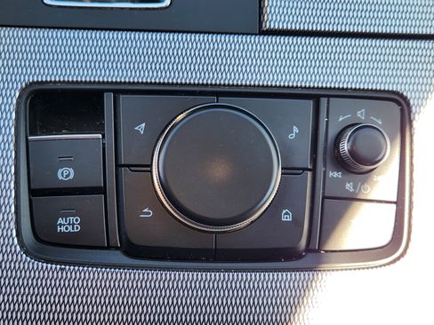 Certified 2024 MAZDA CX-90 Plug-In Hybrid w/ Premium Pkg AWD/4WD image 25