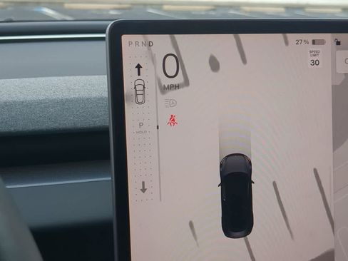 Used 2024 Tesla Model 3 Standard Range RWD image 31
