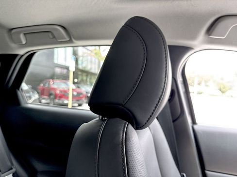 Certified 2025 MAZDA CX-30 AWD 2.5 S w/ Premium Package image 21