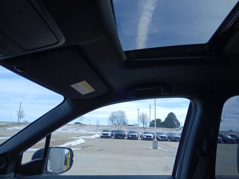 Used 2023 Honda Passport EX-L image 15