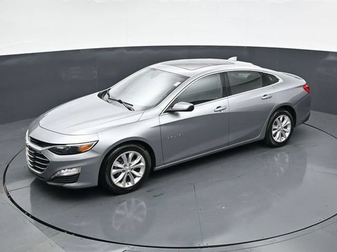 Used 2024 Chevrolet Malibu LT FWD image 35