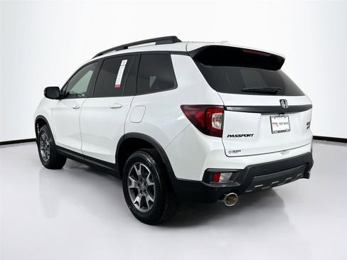 Used 2022 Honda Passport TrailSport image 13