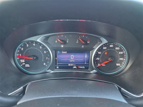 Used 2020 Chevrolet Equinox LT image 41