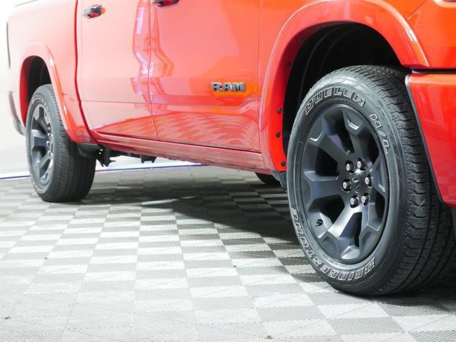 Used 2025 RAM 1500 Big Horn AWD/4WD image 8