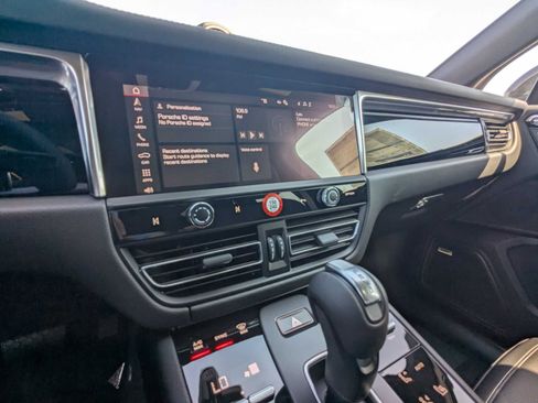 New 2025 Porsche Macan Turbo image 17